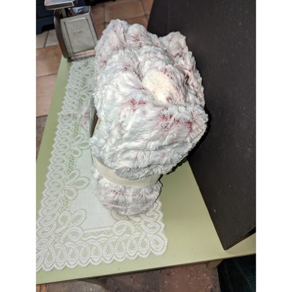 Royal Luxe Luxury Micromink Reversible Sherpa Blanket Throw RED NEW - Picture 4 of 6